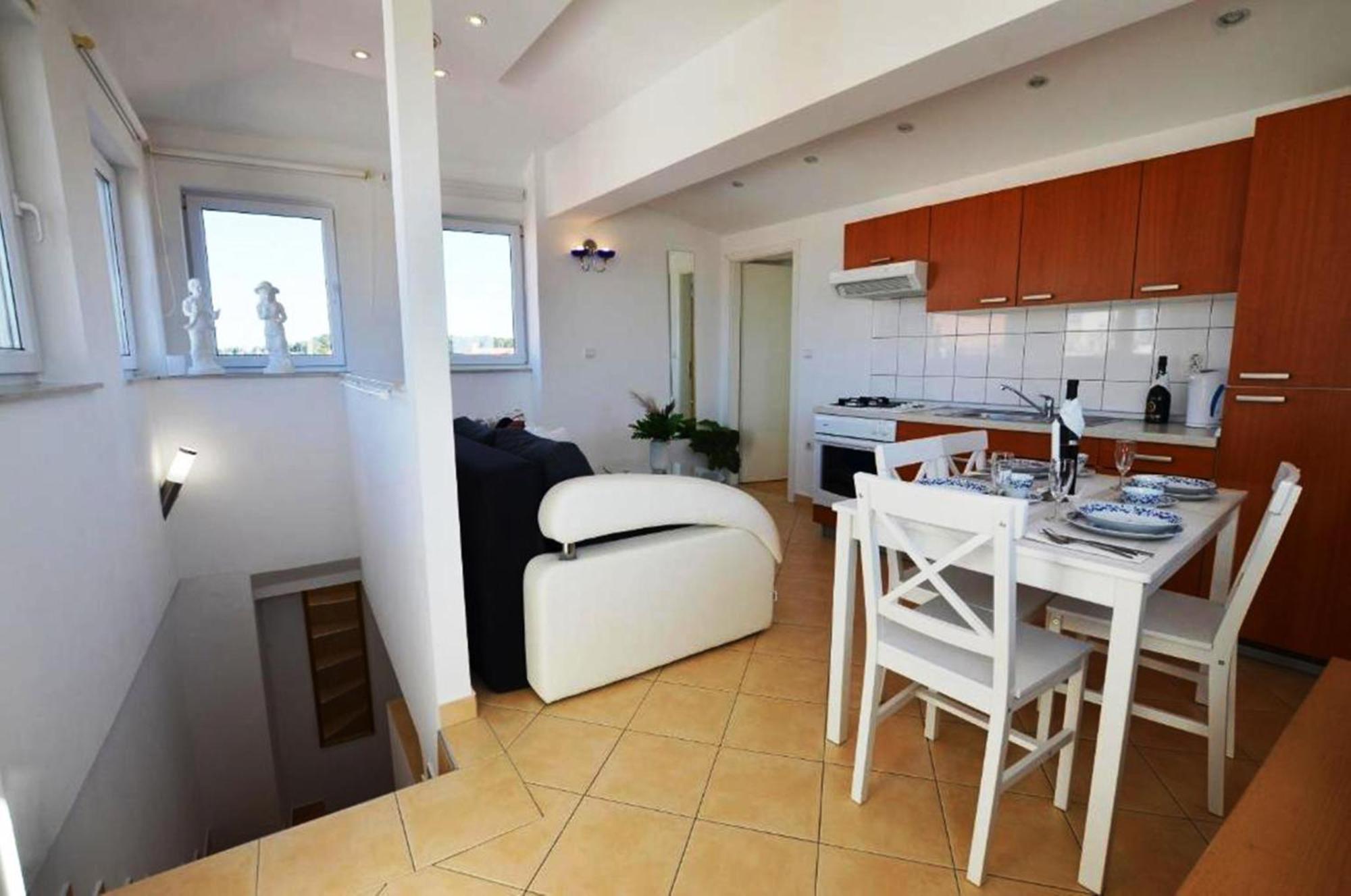 Augusta Apartment Rovinj Buitenkant foto