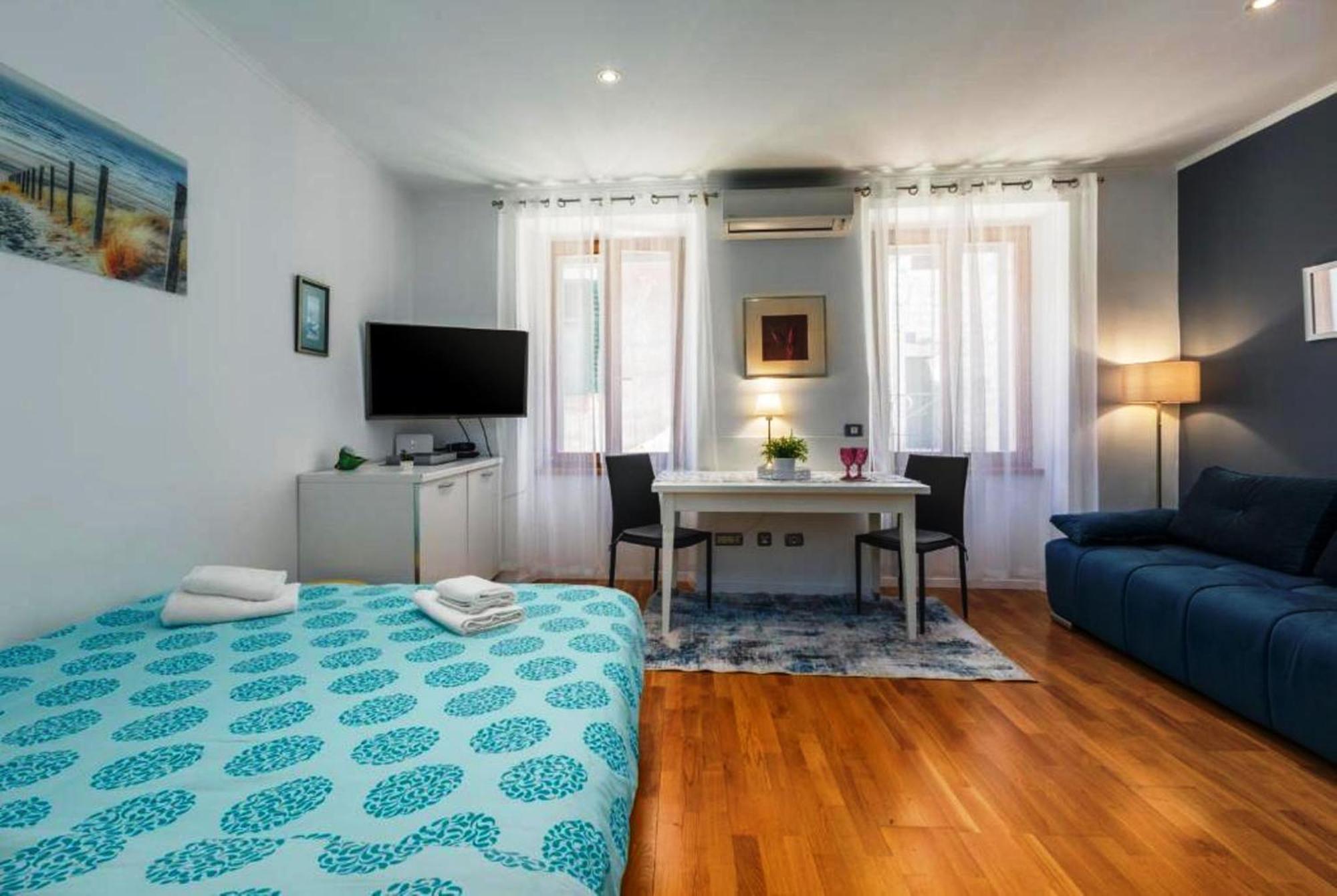 Augusta Apartment Rovinj Buitenkant foto